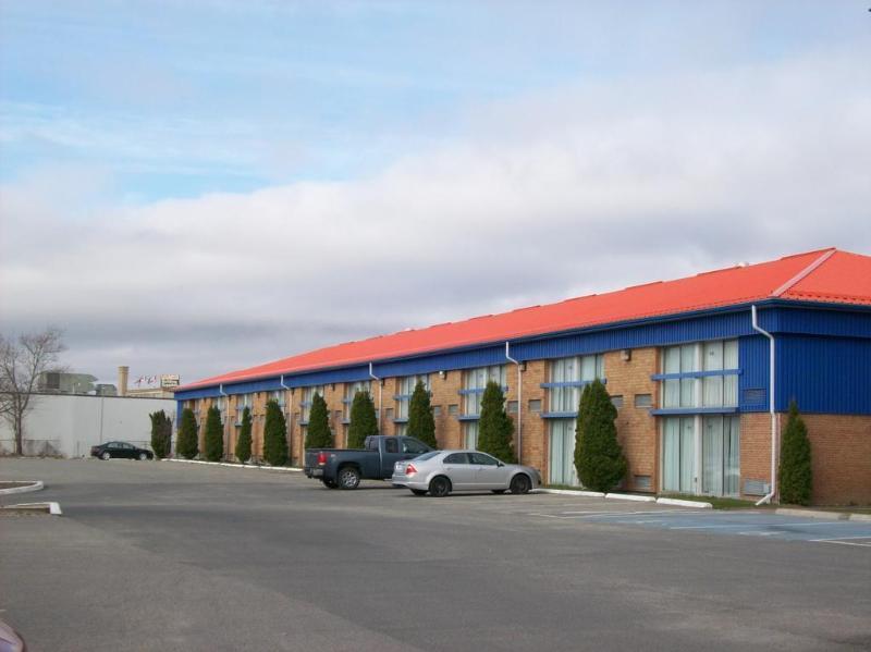 Hotel Days By Wyndham & Conference Centre 3*